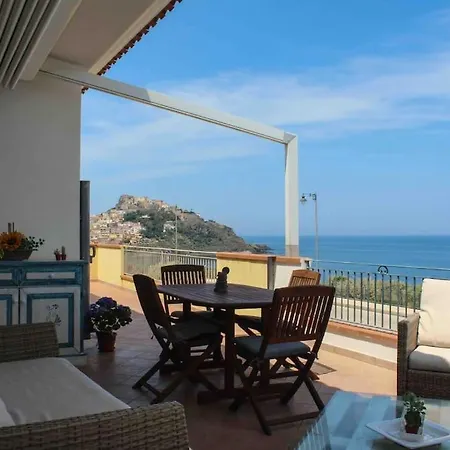 Sunrise Apartment *