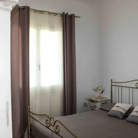 アパート Sunrise カステルサルド