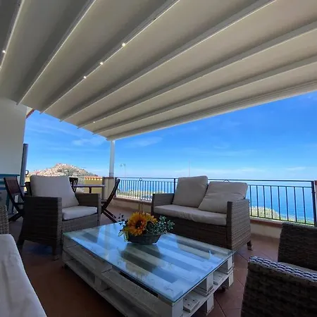Sunrise Apartment *